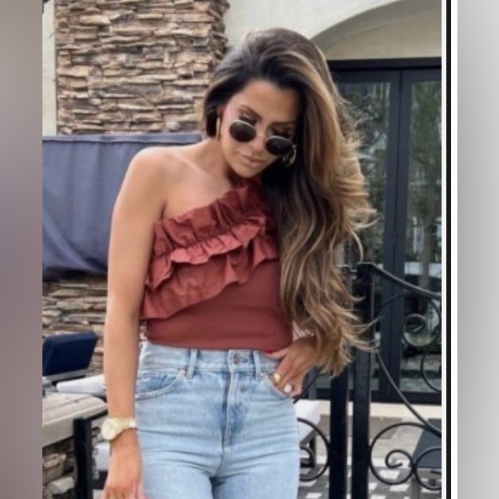 Express Ruffled One-Shoulder Bodysuit - Picture 3 of 6